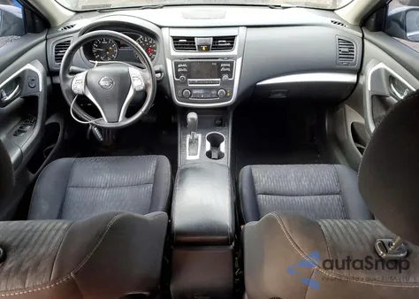 2017 Nissan Altima 2.5 из США, поврежденный, VIN 1N4AL3AP2HC225738